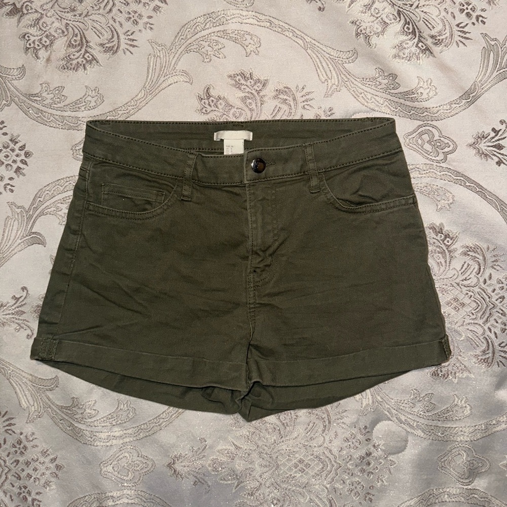 H&M US 6 High Waisted Olive Denim Shorts